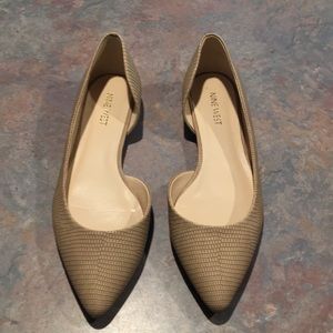 Nine West flats size 9